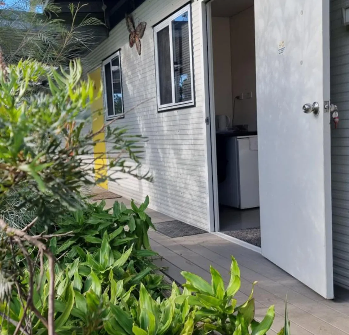 Linga Longa Spiritual Retreat Holiday home Curra Homestay