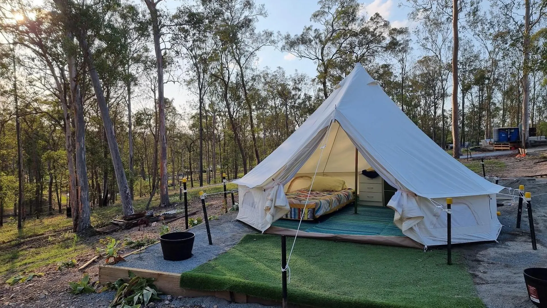 Linga Longa Spiritual Retreat Holiday home Curra Homestay